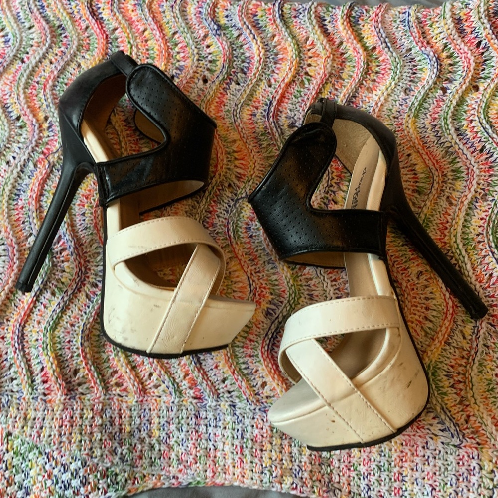 6 inch heels white and black ⭐️